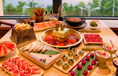 來(lái)重慶吃朝天門(mén)火鍋，享受舌尖上的非遺盛宴！