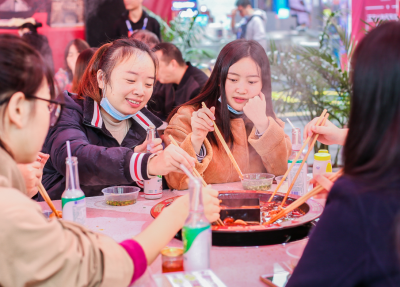 火鍋加盟店排行榜前十名比較火的品牌是哪個(gè)？