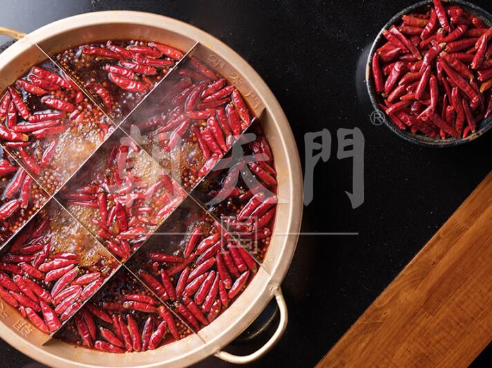選擇一次性火鍋底料的優(yōu)勢在哪里？