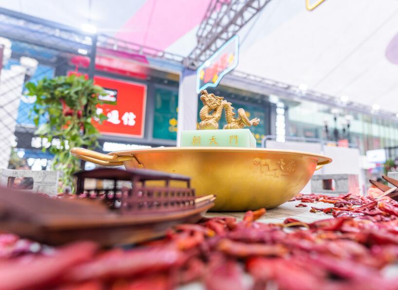 如何開(kāi)連鎖火鍋加盟店？這幾點(diǎn)忠告請(qǐng)收好！