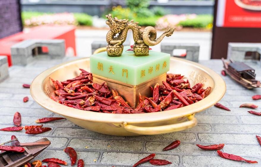 和田開(kāi)火鍋加盟店怎么經(jīng)營(yíng)，前景好嗎？