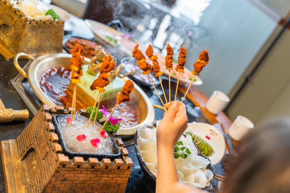 耒陽開火鍋加盟店，如何低成本運(yùn)營？