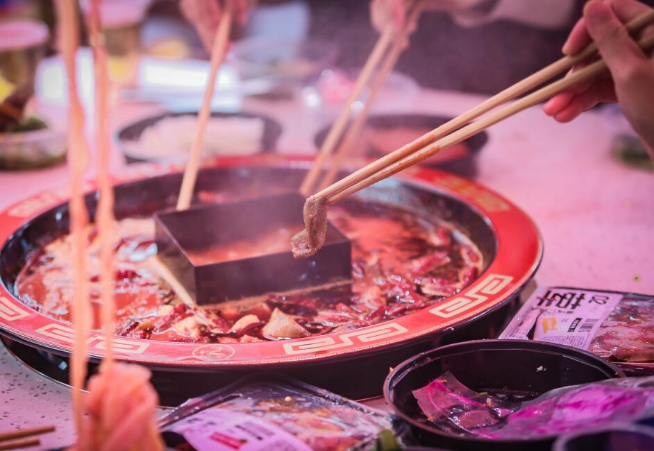 吉林開(kāi)火鍋加盟店，經(jīng)營(yíng)的時(shí)候需要注意什么？