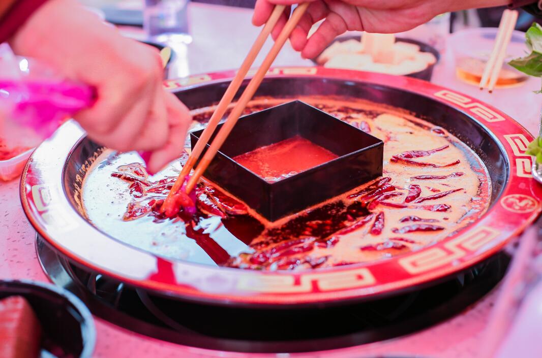 佳木斯開火鍋加盟店，真的不需要經(jīng)驗嗎？