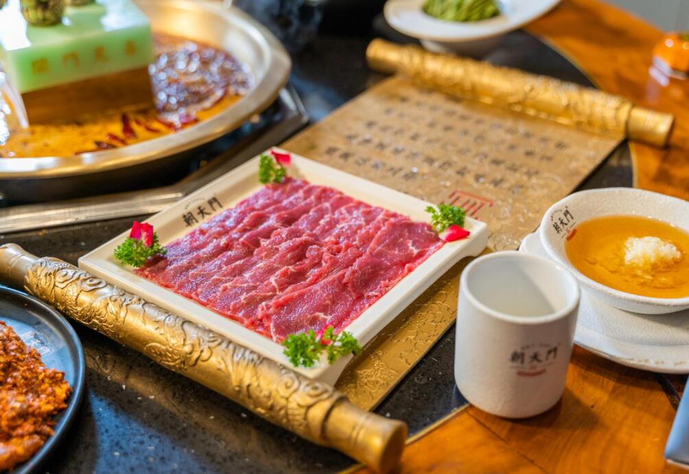 大連開(kāi)火鍋加盟店，應(yīng)該租賃哪種商鋪？
