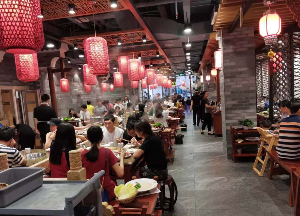赤峰開火鍋加盟店，如何保障餐品標(biāo)準(zhǔn)化？