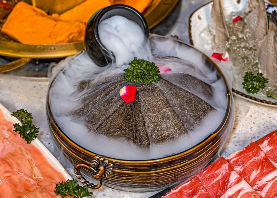 重慶人吃火鍋對毛肚有多情有獨(dú)鐘？