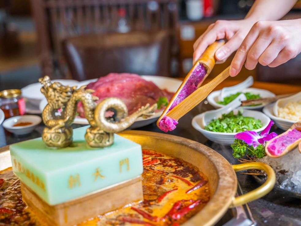 讓一家火鍋店自帶流量的三大法寶！