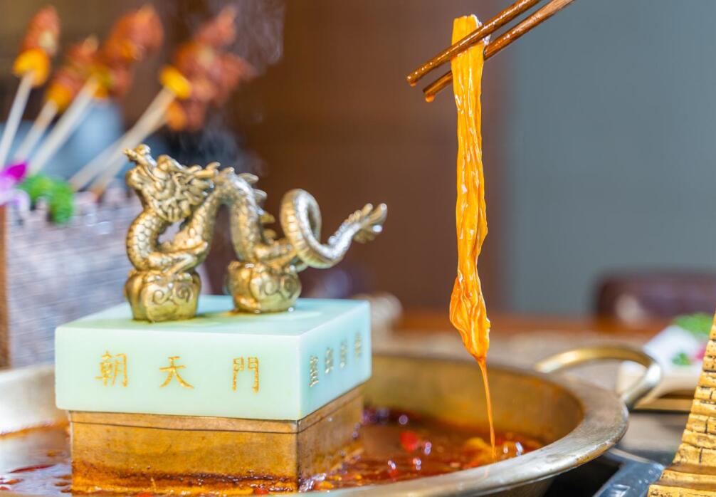 2022年火鍋加盟店如何征戰(zhàn)夜場(chǎng)？