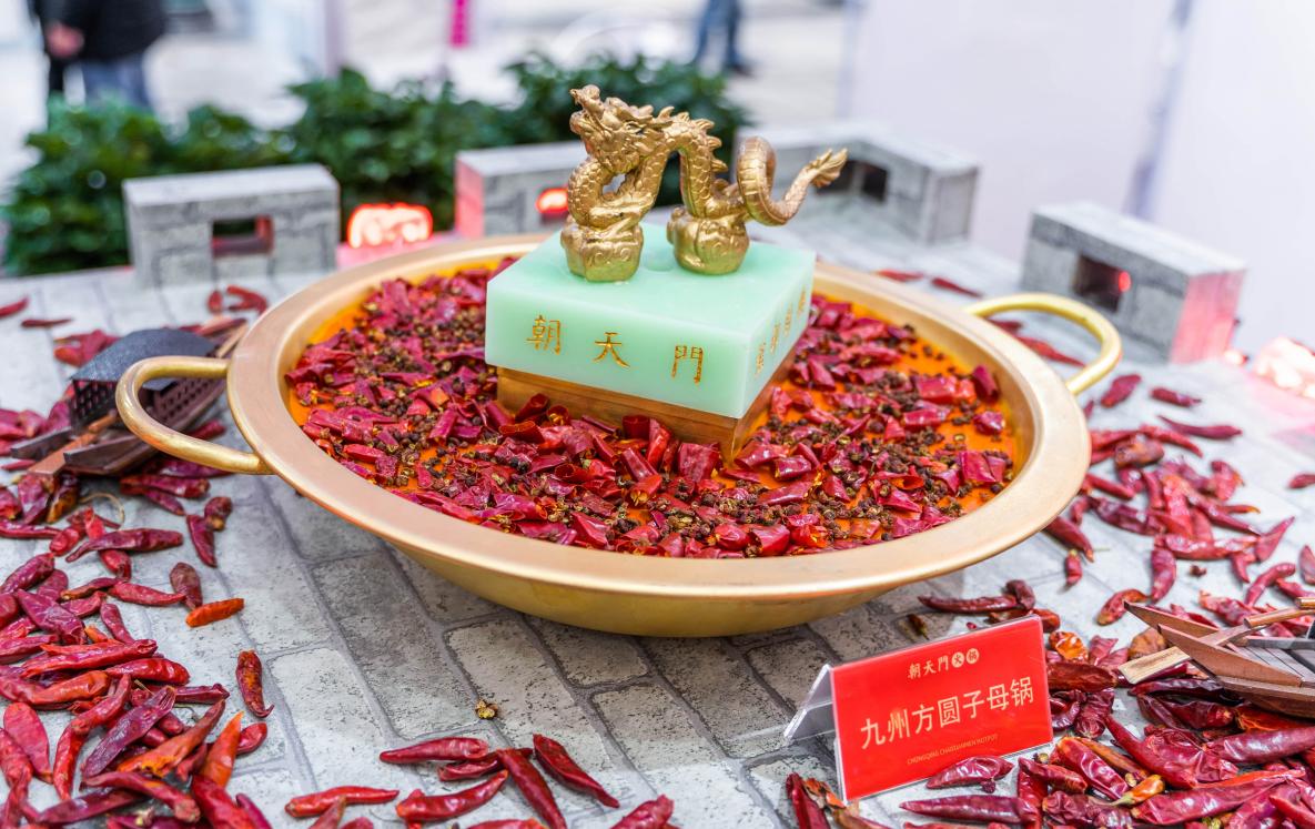 餐飲人服務(wù)十大標(biāo)準(zhǔn)，花一分鐘看完，值得！