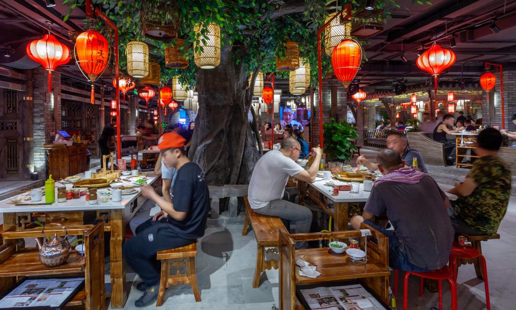 開(kāi)一家火鍋店，選品牌加盟，還是自己開(kāi)？