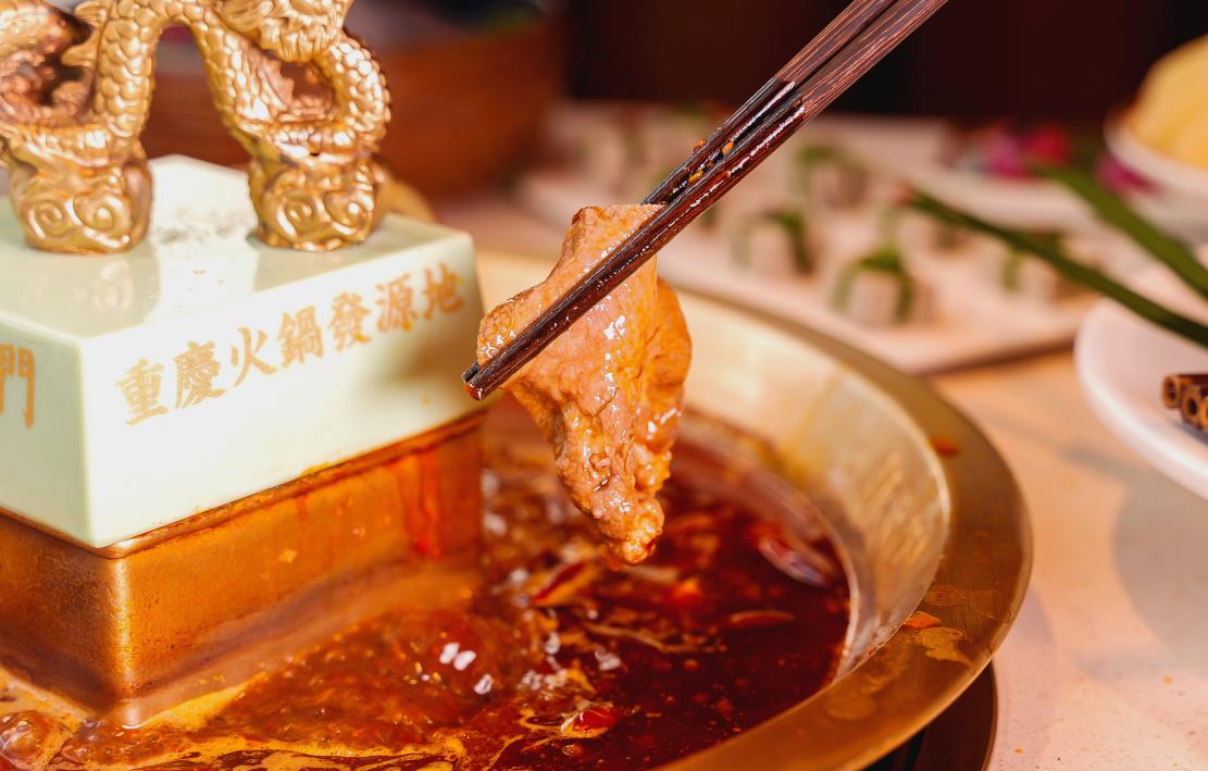來重慶，火鍋好吃？還是串串好吃？