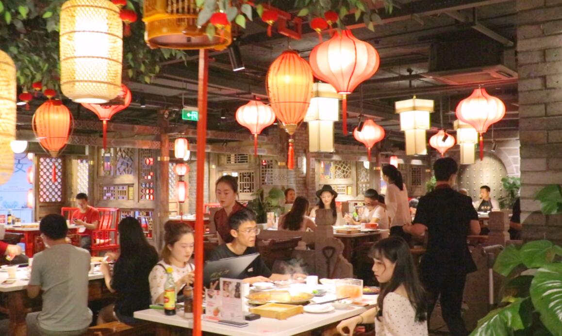 重慶火鍋，憑什么成為了社交名片？